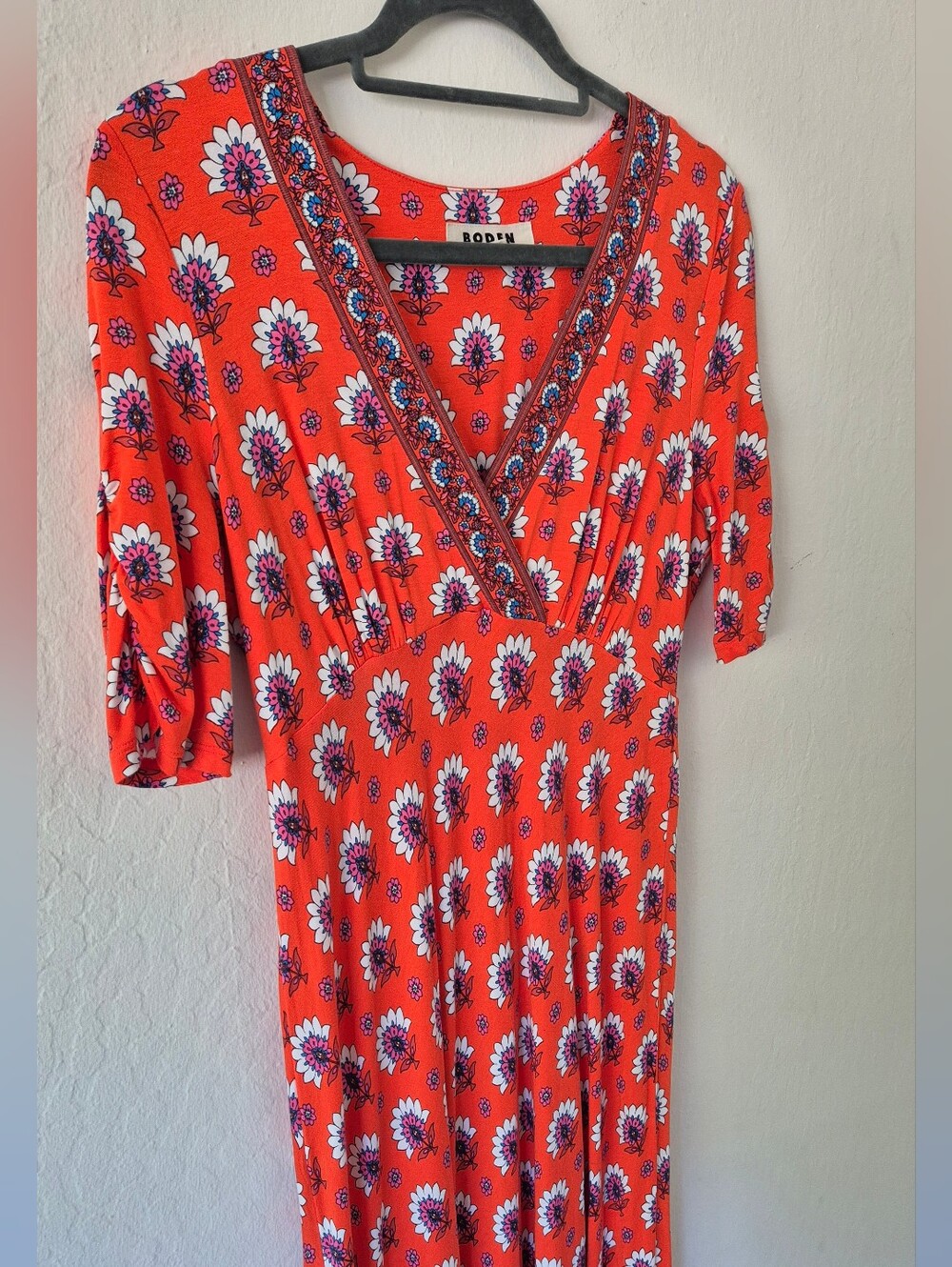 Boden Red Floral Midi Wrap Rebbeca Dress 6 - Picture 5 of 7